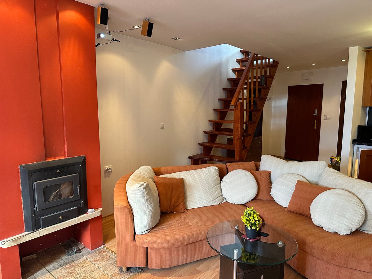 Bansko 2BR Penthouse