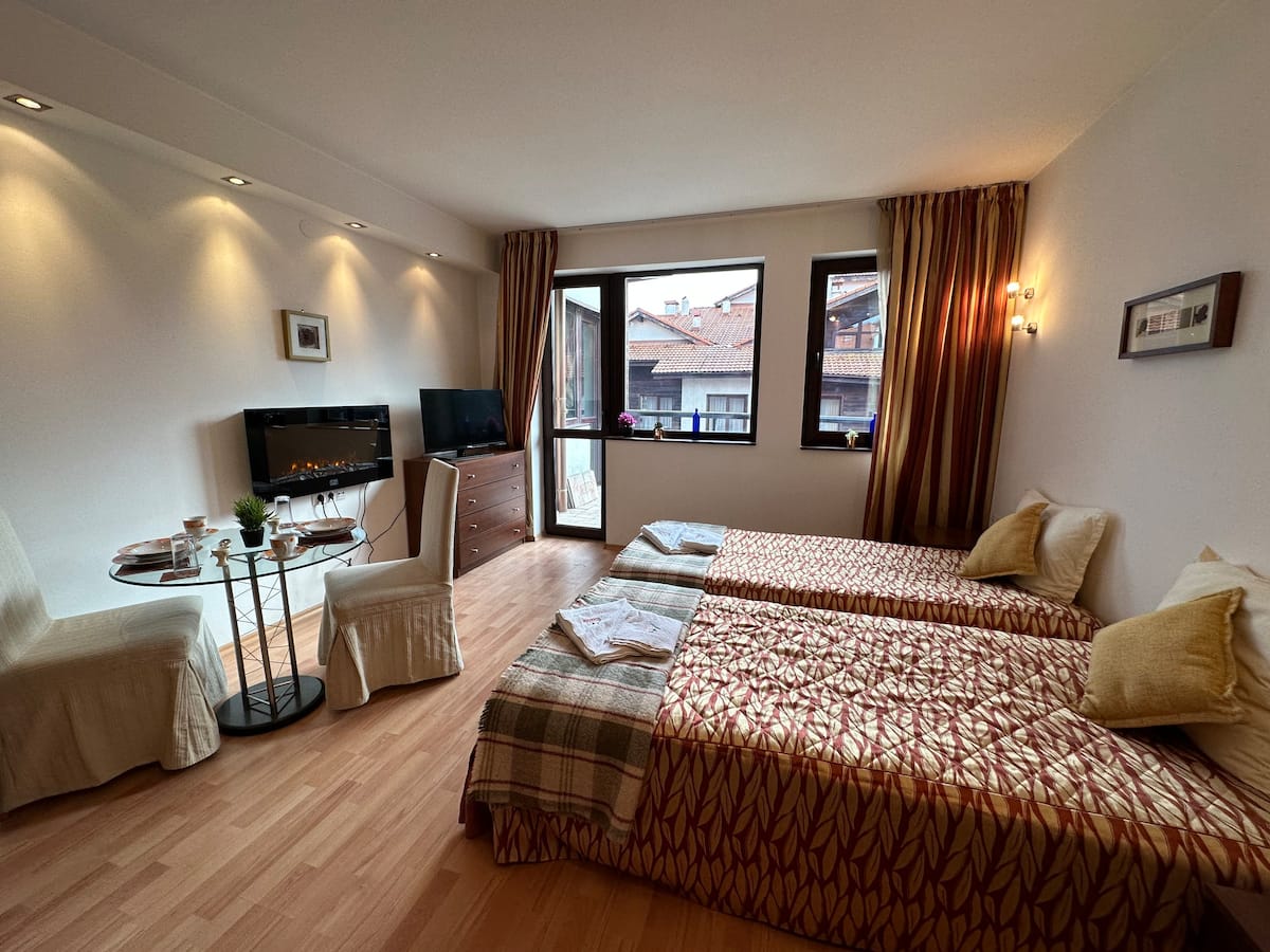 Bansko 2BR Penthouse