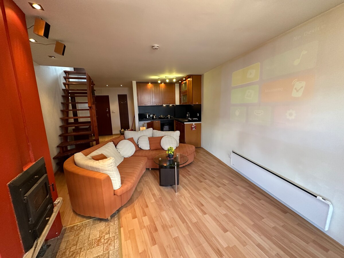 Bansko 2BR Penthouse